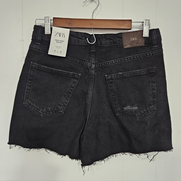 Nwt Zara Black Distressed Jean Shorts - Picture 3 of 5